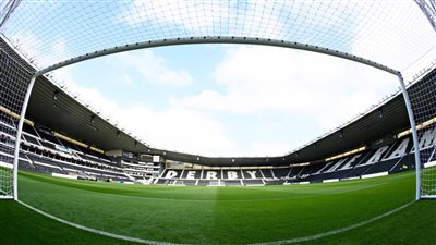 رسميا.. خصم 9 نقاط من فريق ديربي كاونتي الإنجليزي 