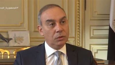 سفير مصر في فرنسا يطمئن على إجراءات استقبال البعثة البارالمبية بباريس