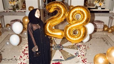 كيف تفاعل الجمهور مع تهنئة بوجبا لزوجته في عيد ميلادها؟