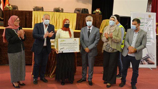 تسليم لاب توب لذوي