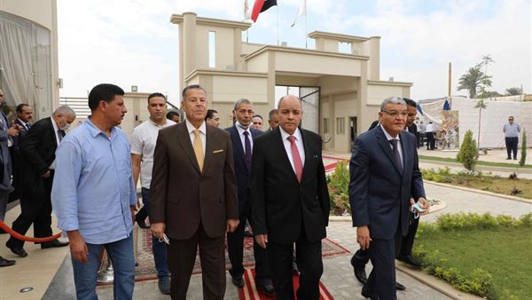 محافظ المنيا يفتتح