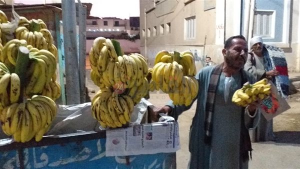 بائع متجول بسوهاج