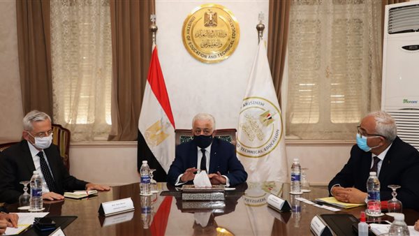 طارق شوقي وزير التربية