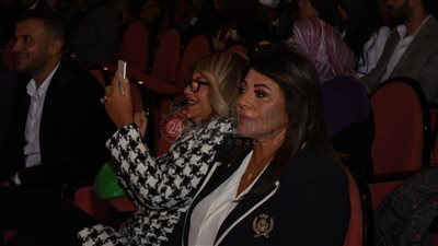 حسين فهمي وهالة صدقي الأبرز.. نجوم الفن في فعاليات ملتقى أولادنا بالأوبرا