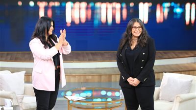 أبطال في حالة سقوط كارثة القمر ضيوف منى الشاذلي غدا | صور