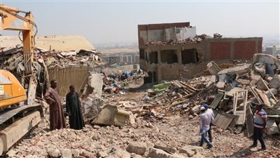 بث مباشر | رئيس الوزراء يوجه بسرعة تطوير شمال الحرفيين وعزبة أبو قرن بالقاهرة