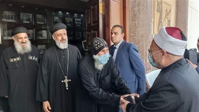  الأنبا غبريال يشارك في ندوة بجامعة بني سويف 