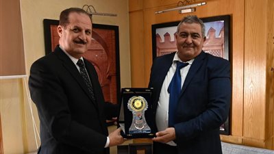 رئيس قطاع البعثات يبحث توقيع اتفاقيات مشتركة بين الجامعات المصرية والمغربية