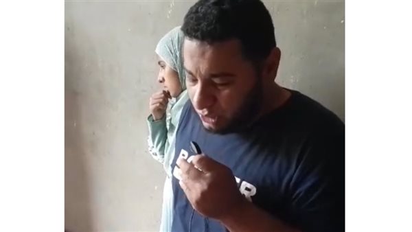 والد الطفلين 