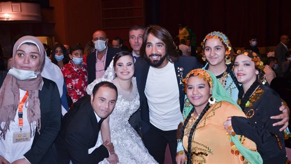 دينا طارق تتألق بفستان