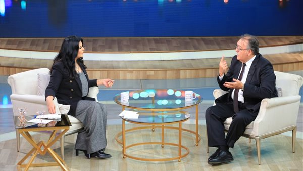 منى الشاذلي وأنطوان