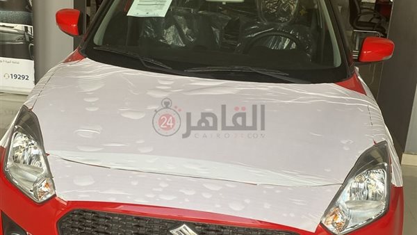 ملصق سعر السيارة