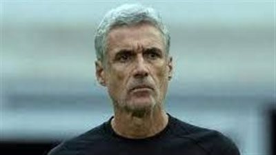 مدرب الدحيل القطري يكشف عن إمكانية التعاقد مع بن شرقي ومعلول