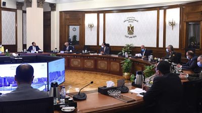أبرزها متحور كورونا الجديد.. بدء اجتماع مجلس الوزراء لمناقشة عدة ملفات