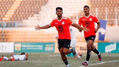 مصادر: فيتوريا معجب بأداء محمد هلال ويدرس ضمه لقائمة المنتخب 