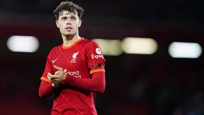 نجم ليفربول: مواجهة محمد صلاح في التدريبات تمنحني التطور