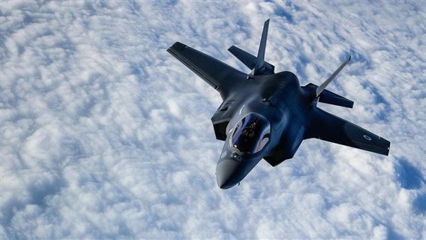 سقوط طائرة بريطانية