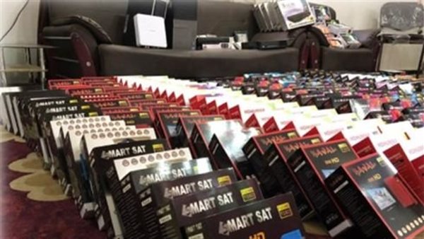 أجهزة إستقبال وفك