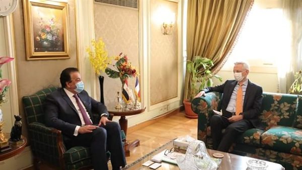 وزير التعليم العالي