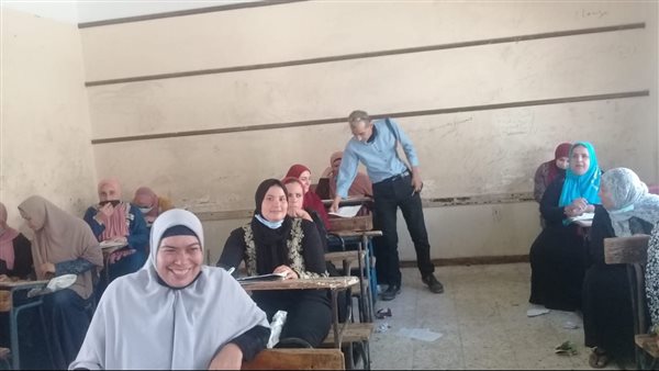 امتحانات محو الأمية