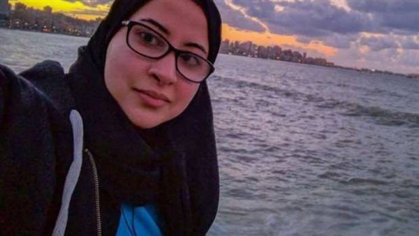 الطالبة المتوفاة