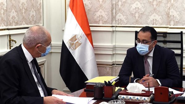 مدبولي يتابع ملفات