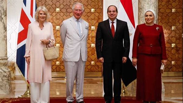 استقبال السيسي وحرمه