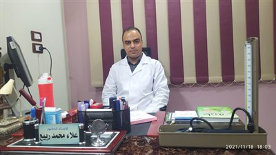 على روح أبويا وأمي.. طبيب يخصص يومًا للكشف مجانا على المواطنين ببني سويف