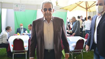 عمرو موسى يشارك في انتخابات نادي الجزيرة | صور