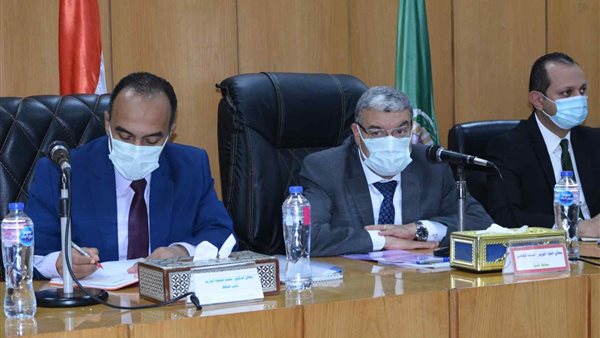 محافظ المنيا ونائبه