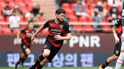 مدافع بوهانج ستيلرز: حضور الجماهير سيزيد صعوبة النهائي الآسيوي..وسنغادر الرياض باللقب الرابع 