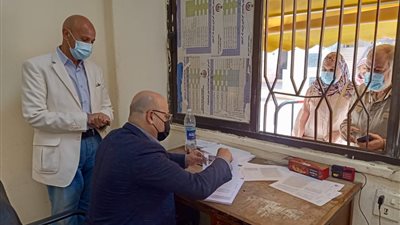 وكيل صحة الشرقية يناشد المواطنين بالإسراع في تلقي لقاح كورونا 