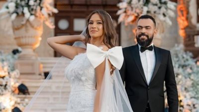 خالد عليش يكشف تفاصيل احتجازه وزوجته بجنوب إفريقيا: نبحث عن رحلة طيران في أقرب وقت