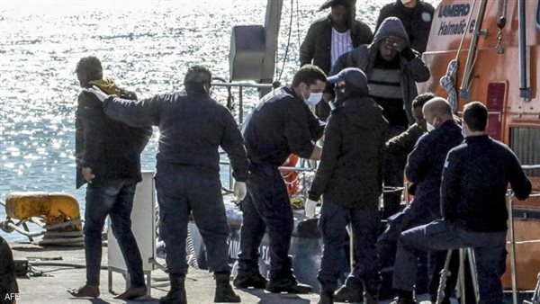 مهاجرون غير شرعيين