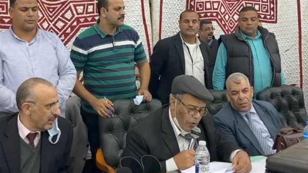 اللجنة المشرفة على