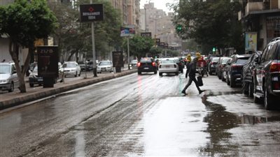 هيئة الأرصاد: طقس اليوم معتدل الحرارة وسقوط أمطار خفيفة.. والعظمى في القاهرة 24 