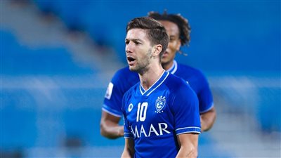 تعرف على سبب تأجيل مباراة الهلال وأبها في الدوري السعودي