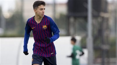 إلياس أخوماش يقود هجوم برشلونة لأول مرة ضد إسبانيول في الدوري الإسباني