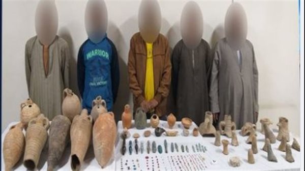 المتهم والمضبوطات