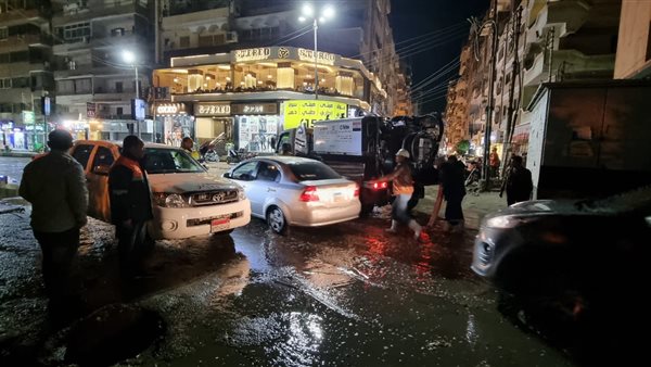 أعمال سحب مياه الأمطار