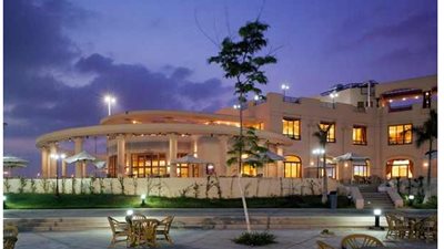 ضرب طفل وإيقاف عضو.. ليلة ساخنة داخل نادي هليوبوليس فماذا حدث؟ | صور وفيديو