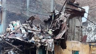 انهيار أجزاء من عقار آيل للسقوط بغرب الإسكندرية تزامنا مع الطقس السيئ