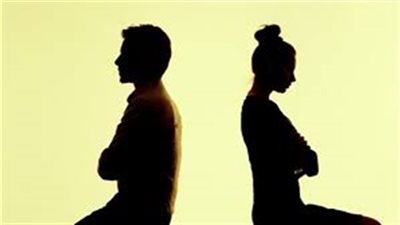 الإفتاء: المرأة الناشز والولد العاق لهما حق في الميراث