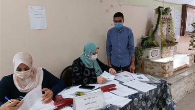 990 طالبًا يتقدمون للترشح في انتخابات الاتحاد الطلابية بـ جامعة حلوان