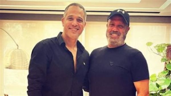 مصطفى درويش وجمال