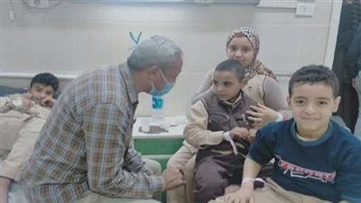 بسبب الوجبة المدرسية.. خروج طلاب مدرسة بالجيزة تعرضوا للتسمم من المستشفى