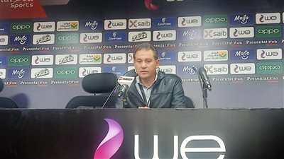 خالد جلال يحذر لاعبي البنك الأهلي من التهاون أمام المقاولون العرب