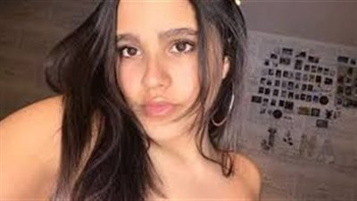 بإشارة إباحية.. جنا عمرو دياب تُثير الجدل بجلسة تصوير جريئة | فيديو جراف