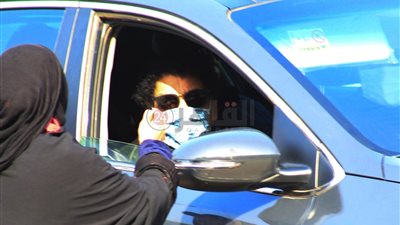 حزن وصدمة للجميع.. لقطات من تشييع جثمان نجل شقيقة الكينج محمد منير |صور