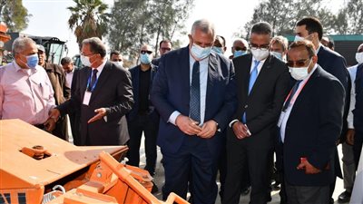 محافظ الفيوم في حضور وزير الزراعة: تدريب المزارعين على الميكنة الحديثة لتحقيق الاستفادة القصوى من التمويل التنموي